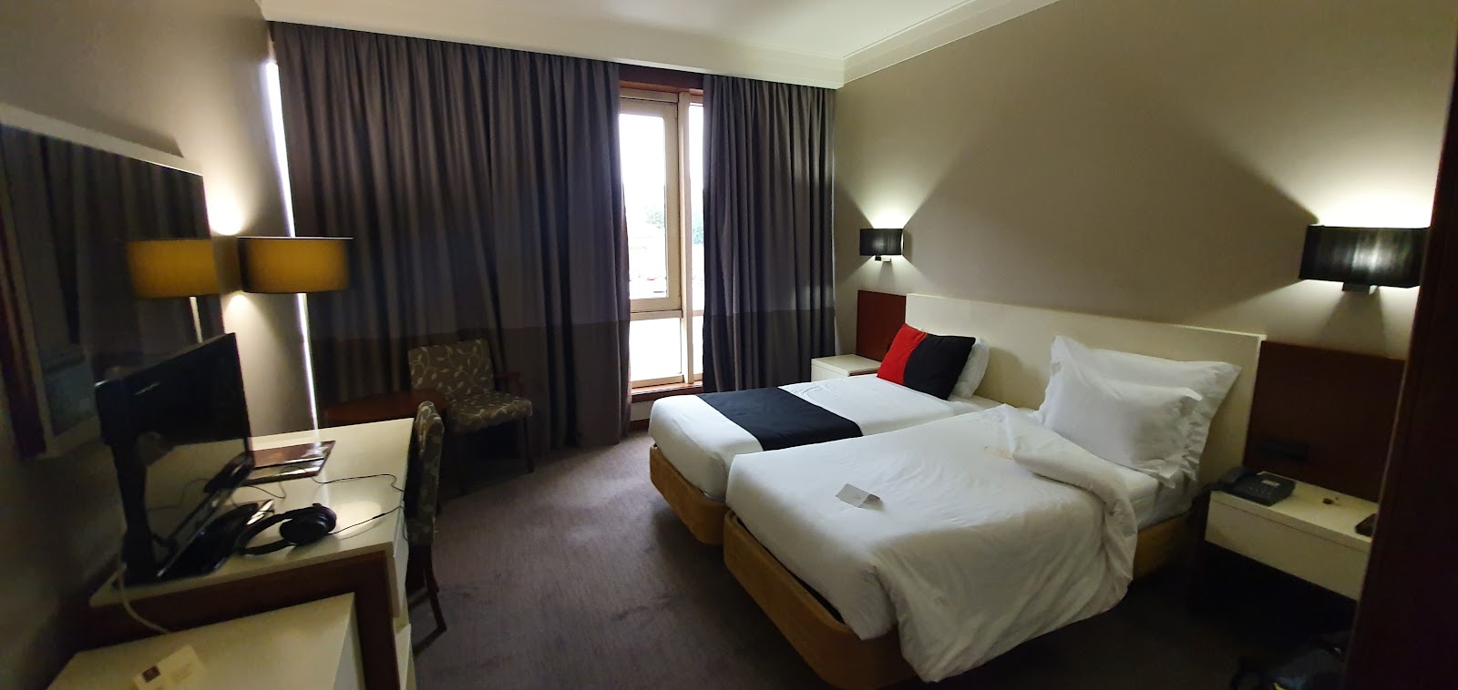 Hotel Dighton photo 12, hotel accommodation in Oliveira de Azemeis on the Camino Portuguese