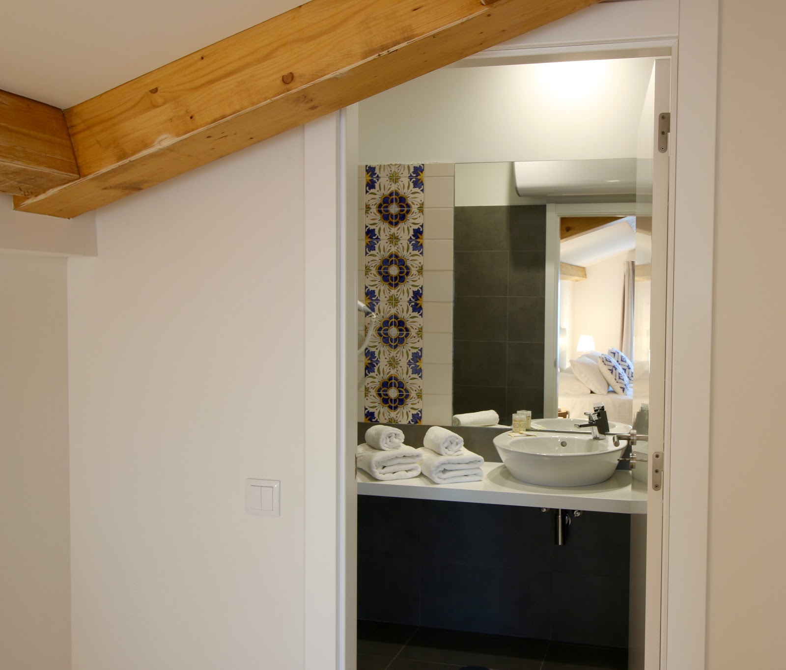 Hotel Riverside Alfama photo 7, hotel accommodation in Lisbon on the Camino Portuguese