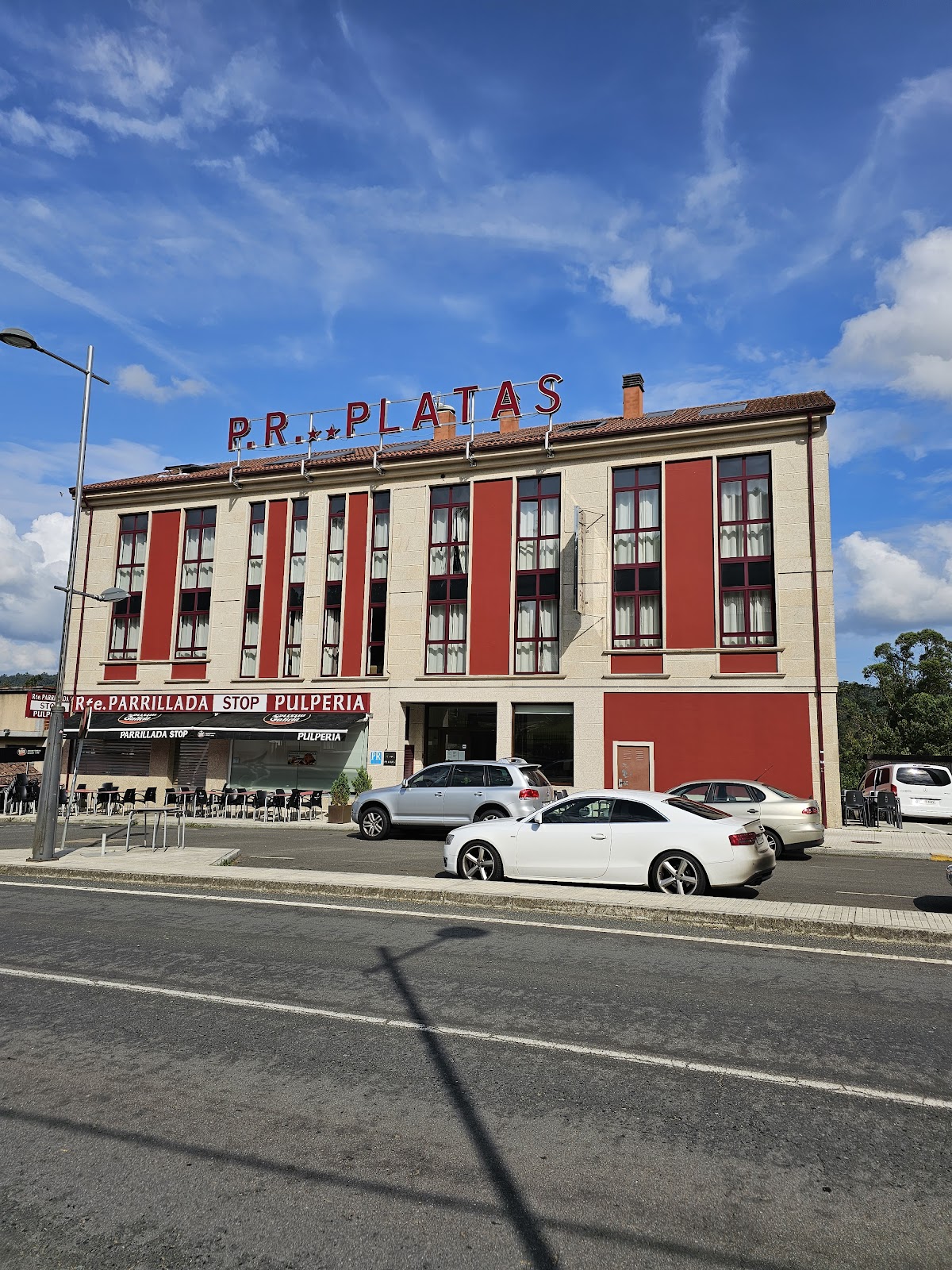 Pensión Residencial Platas photo 23, guesthouse accommodation in Pedrouze / Arca on the Camino Frances