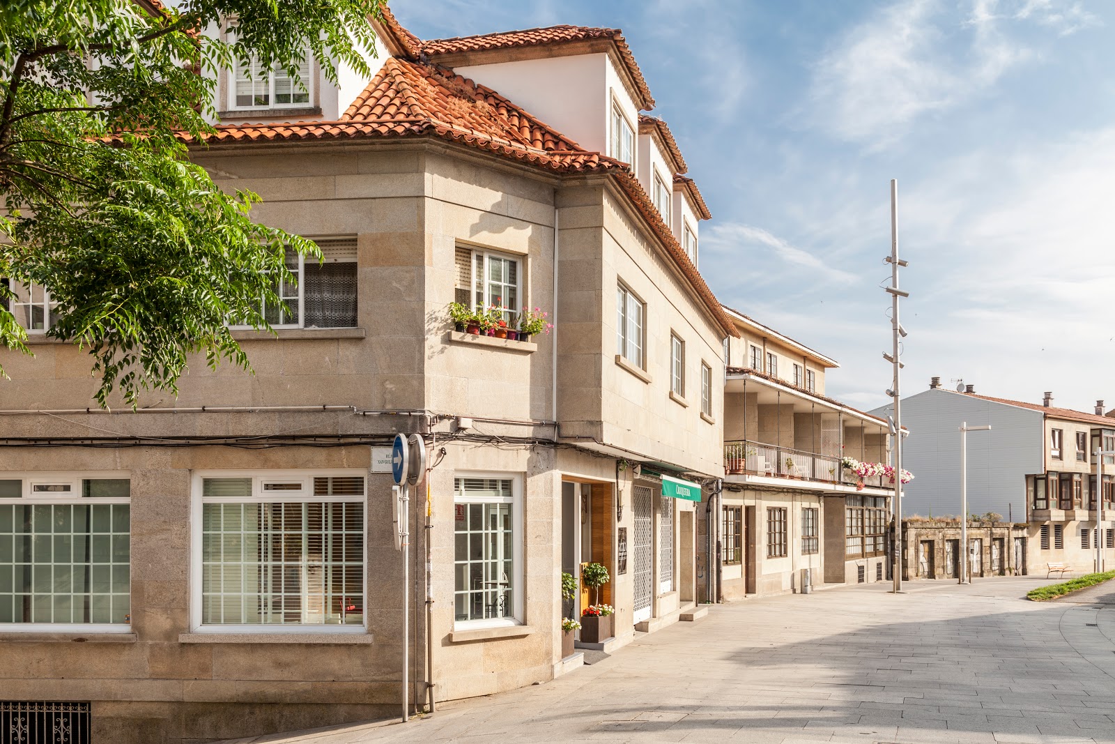 ACOLÁ hostel, hostel accommodation in Pontevadra on the Camino Portuguese