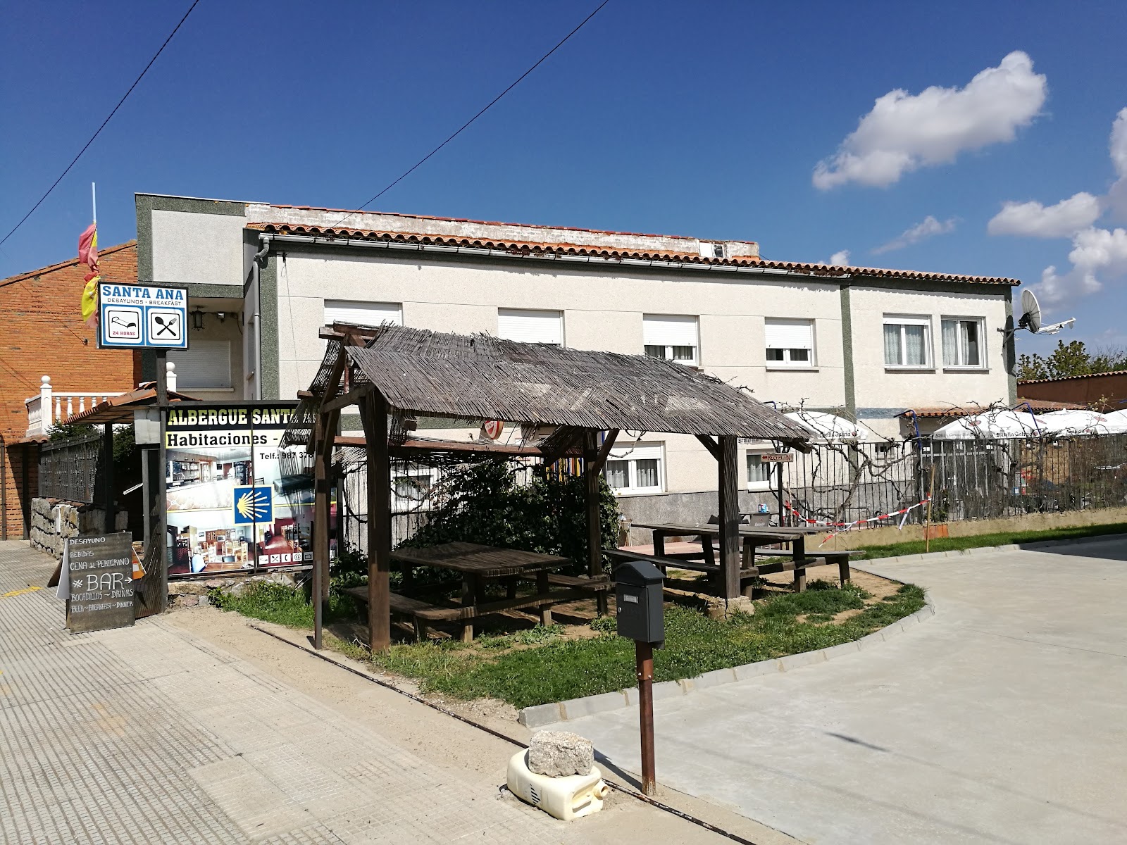 Albergue Peregrinos Santa Ana photo 6, hostel accommodation in San Martin del Camino on the Camino Frances