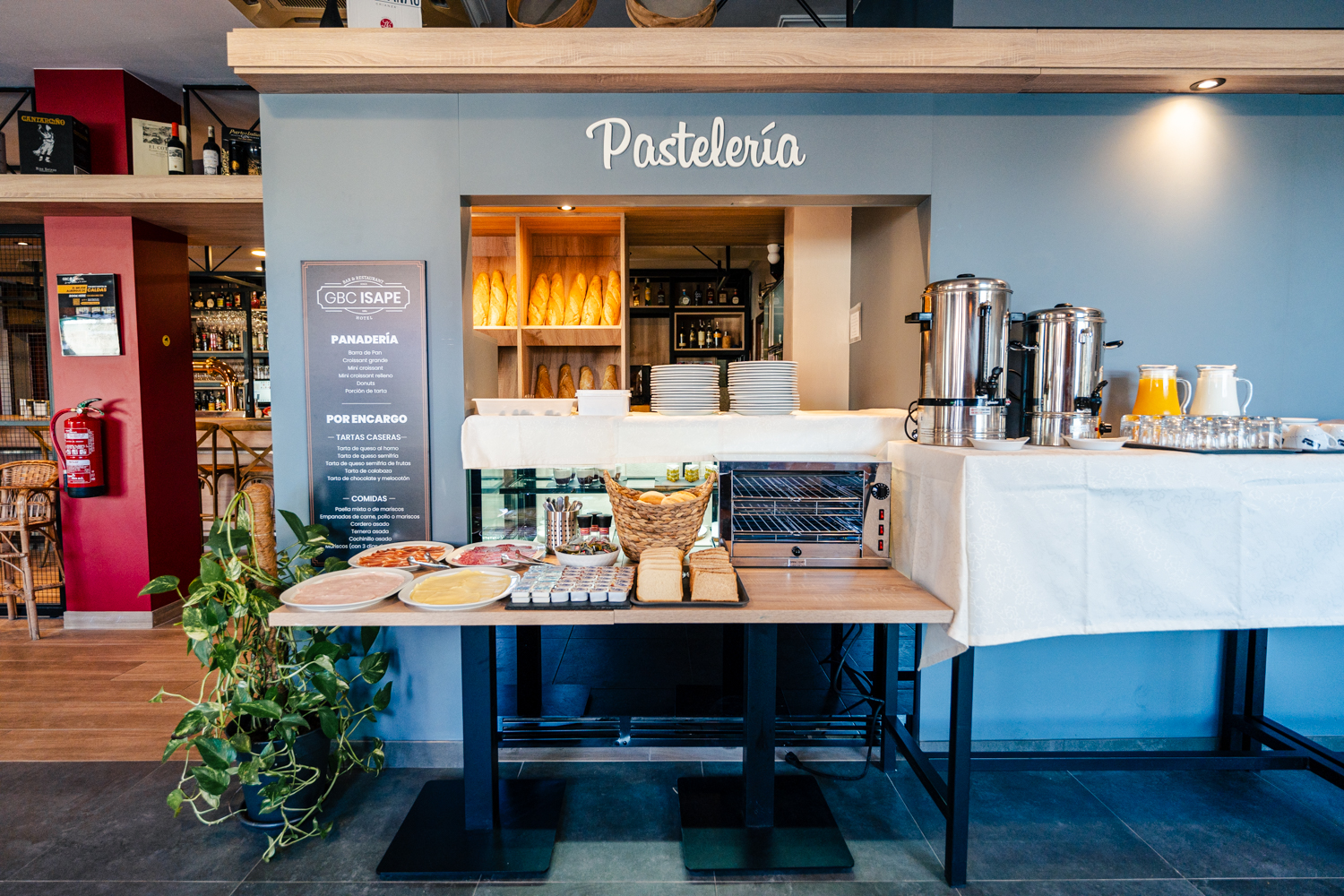 Hotel Restaurante Isape 2nd, hotel accommodation in Arcade on the Camino Portuguese