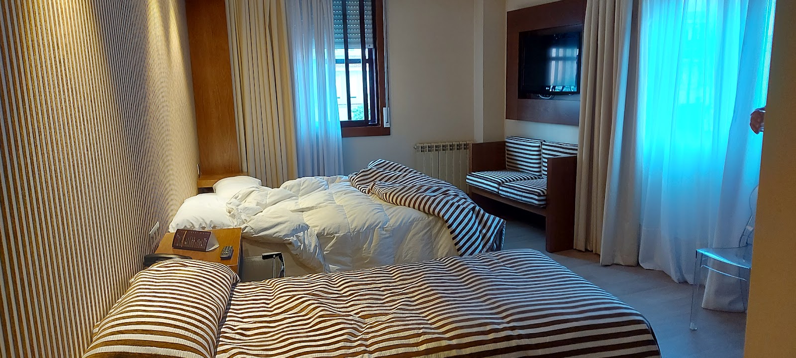 Hotel Los Braseros photo 2, hotel accommodation in Burgos on the Camino Frances