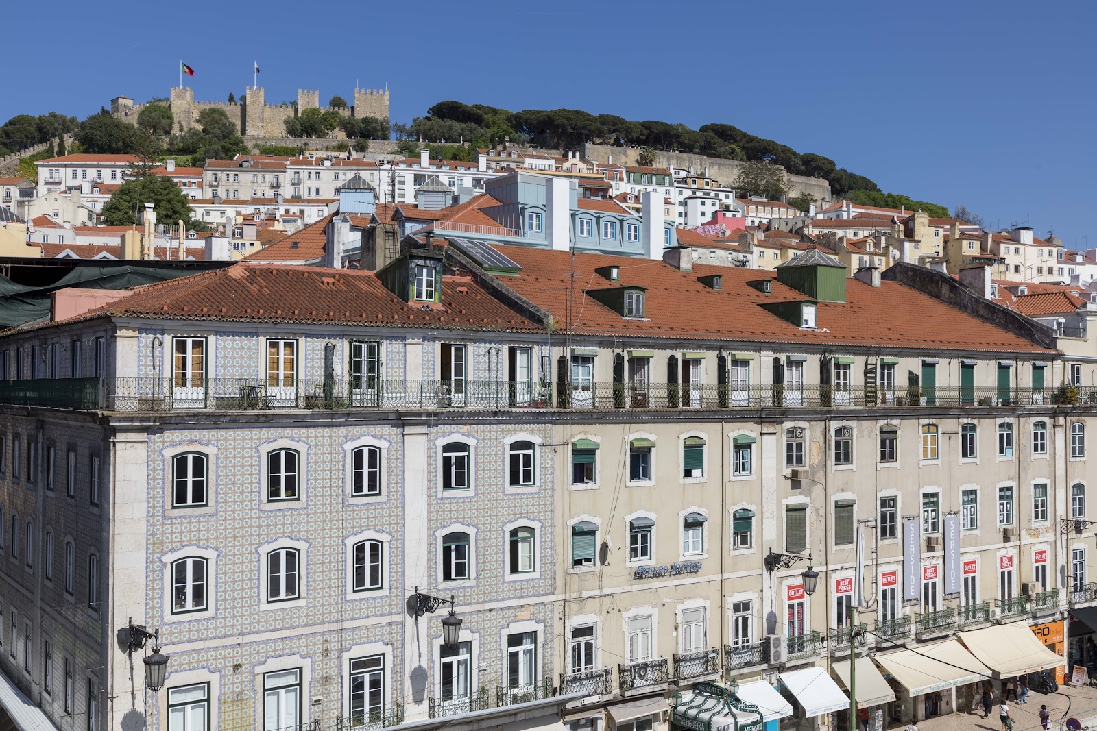 Pensão Praça da Figueira photo 3, guesthouse accommodation in Lisbon on the Camino Portuguese