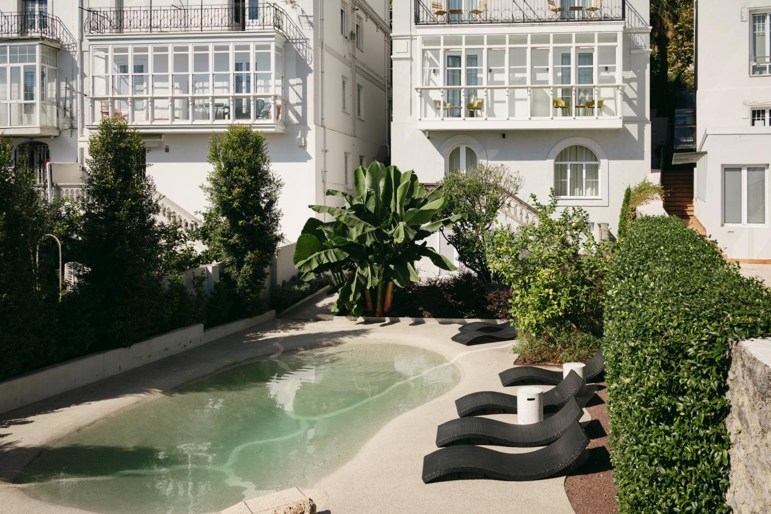 El Balcón de la Bahía Suites by Sercotel, hotel accommodation in Santander on the Camino del Norte