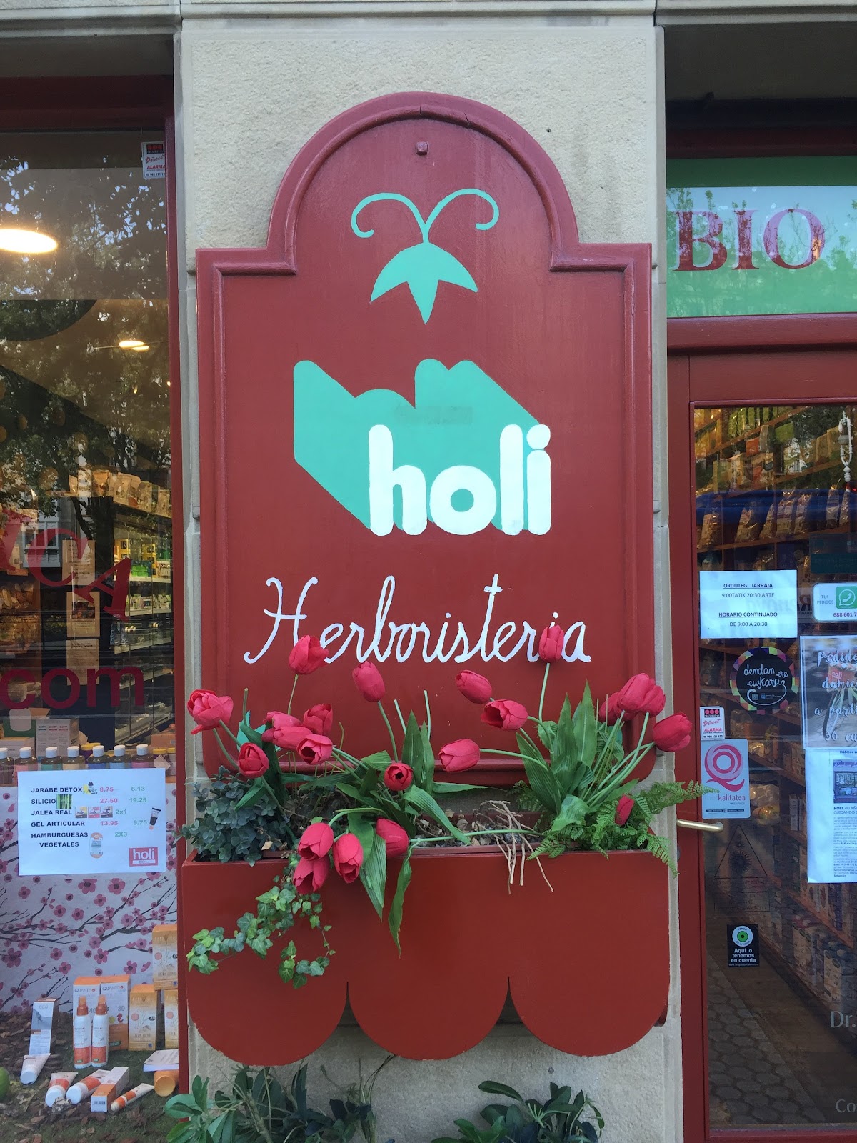 Alimentación Sana Holi, accommodation listing in San Sebastian on the Camino del Norte