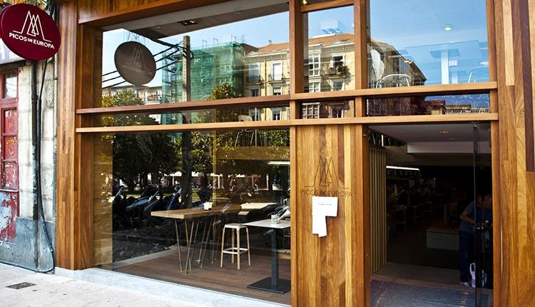 Hotel Picos de Europa, hotel accommodation in Santander on the Camino del Norte