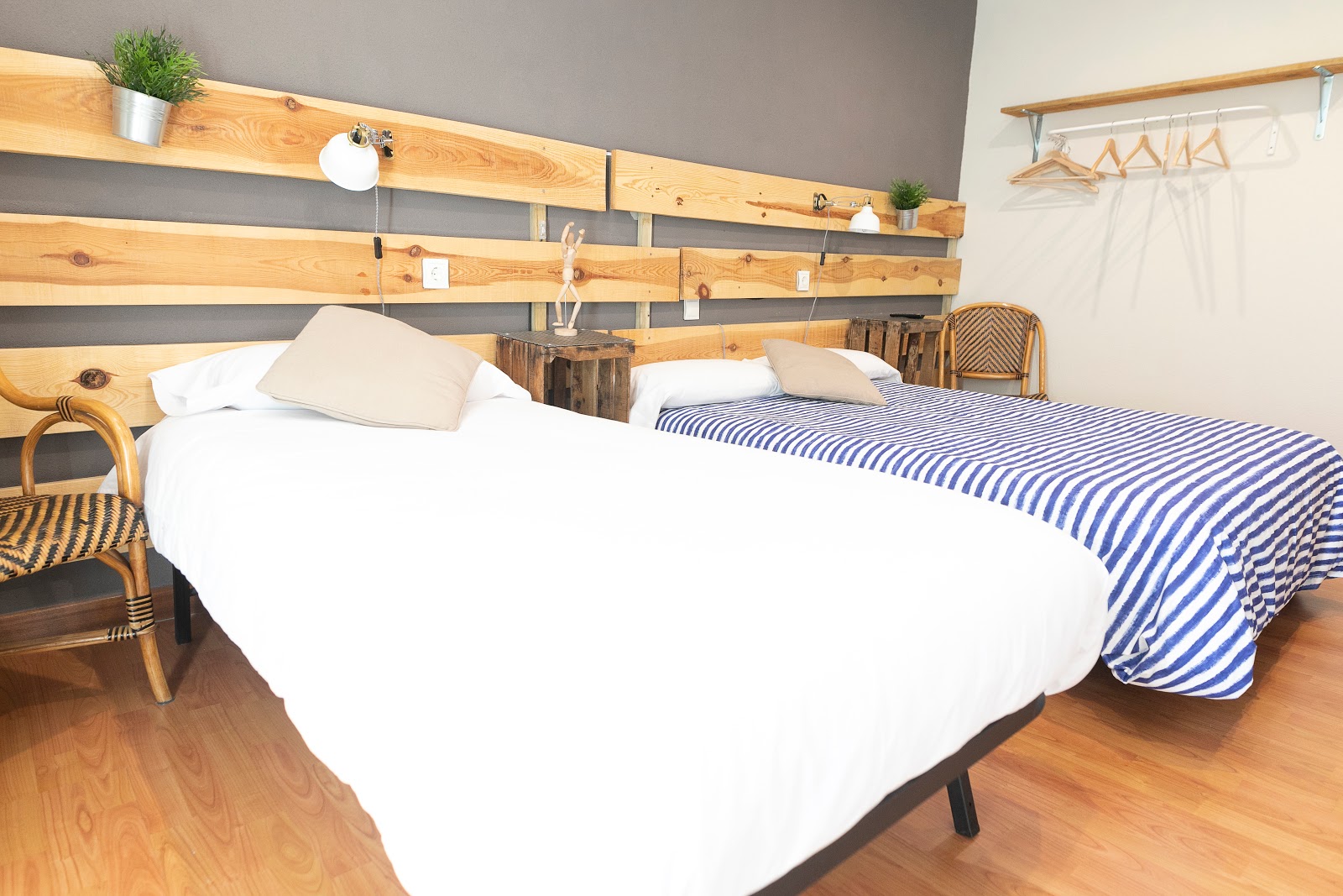 Atuairehome Alojamientos en el centro de Burgos, guesthouse accommodation in Burgos on the Camino Frances