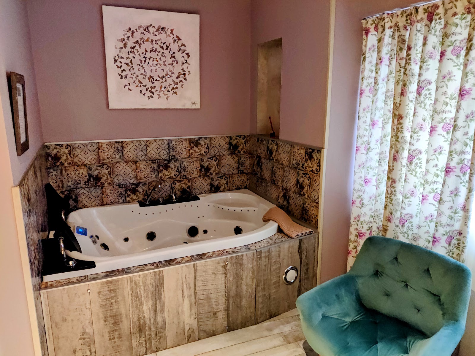Akla Hotel Suites Santillana photo 3, hotel accommodation in Santillana del Mar on the Camino del Norte