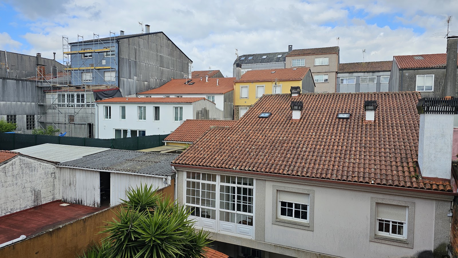 Casa Frade, guesthouse accommodation in Arzúa on the Camino Frances