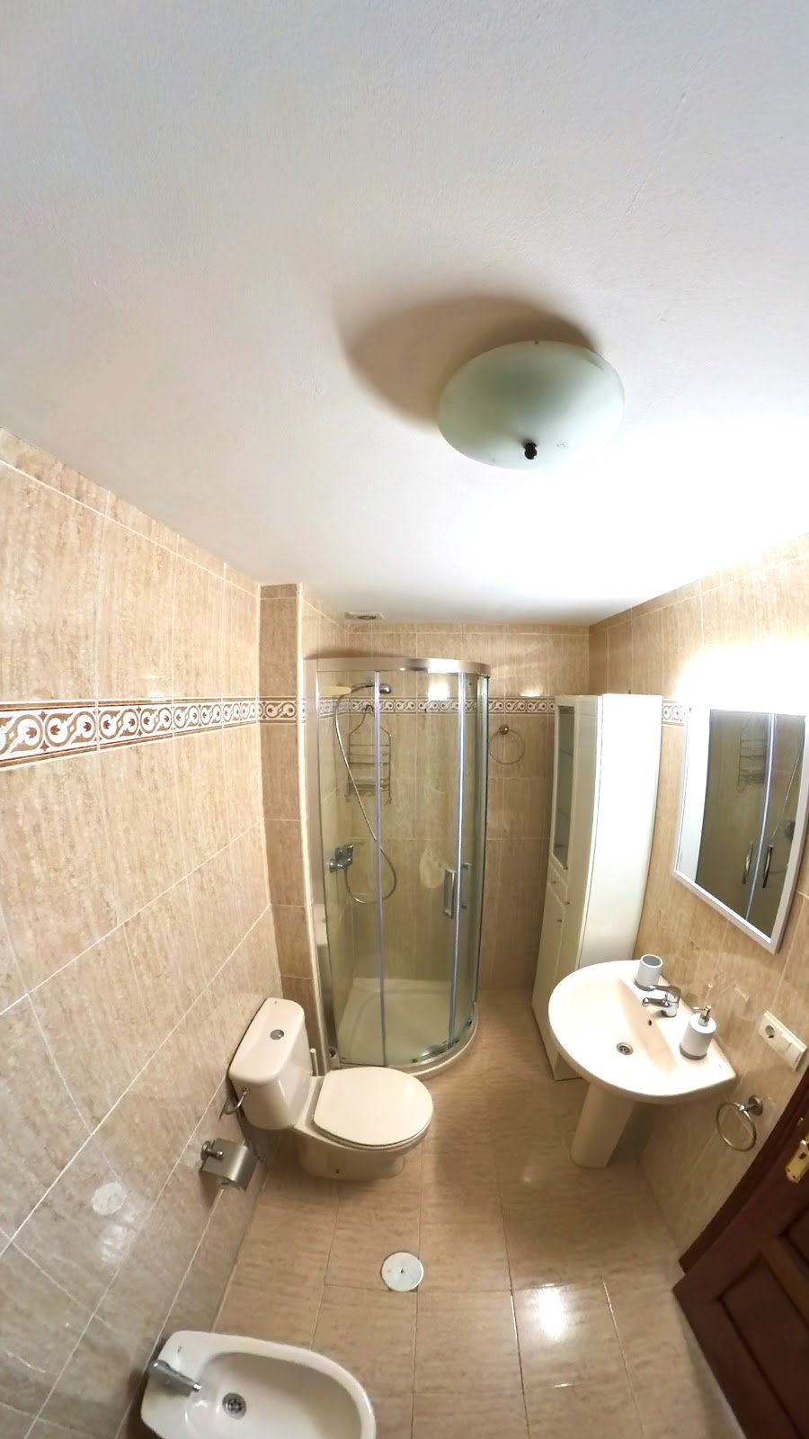 Apartamento Playa de La Atalaya photo 3, apartment accommodation in Ribadesella on the Camino del Norte