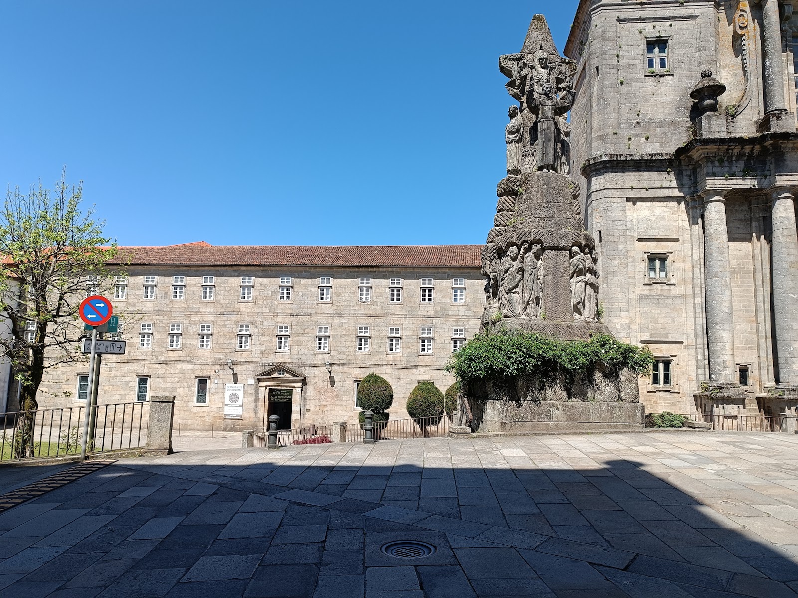 Convento de San Francisco do Val de Deus, hotel accommodation in Santiago de Compostela on the Camino Frances