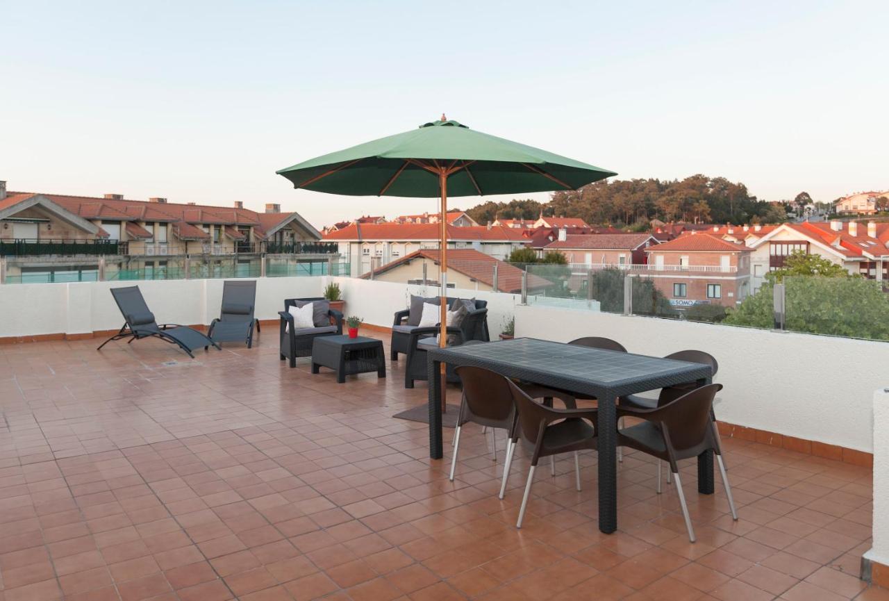 Apartamentos Apolo Somo, apartment accommodation in Somo on the Camino del Norte