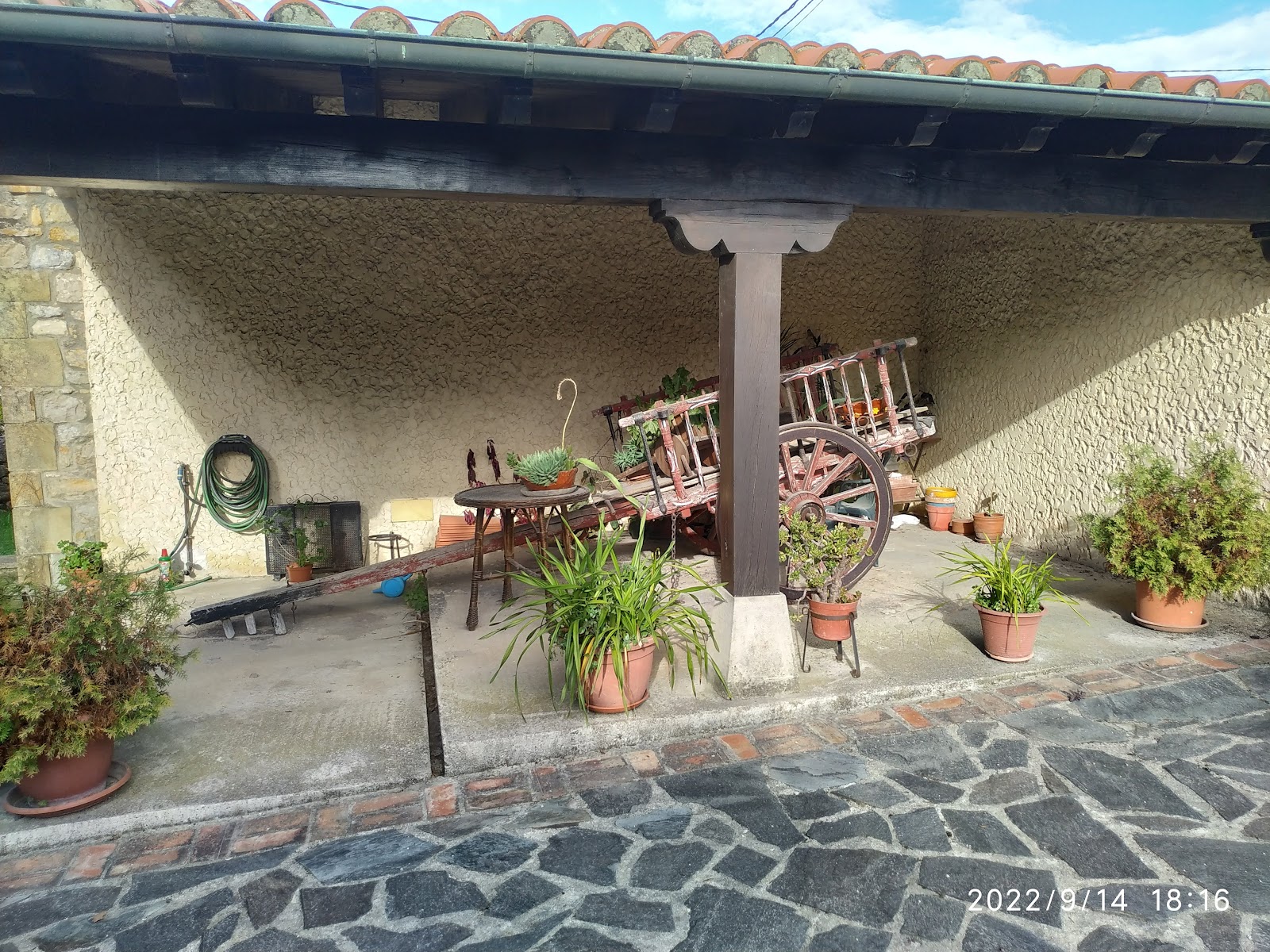 Posada Los Cántabros photo 8, pension accommodation in Capilla del Barrio Pereo on the Camino del Norte