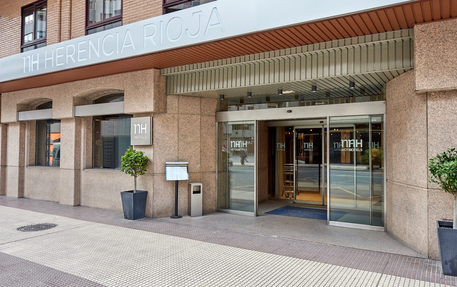 Hotel NH Logroño Herencia Rioja, hotel accommodation in Logroño on the Camino Frances