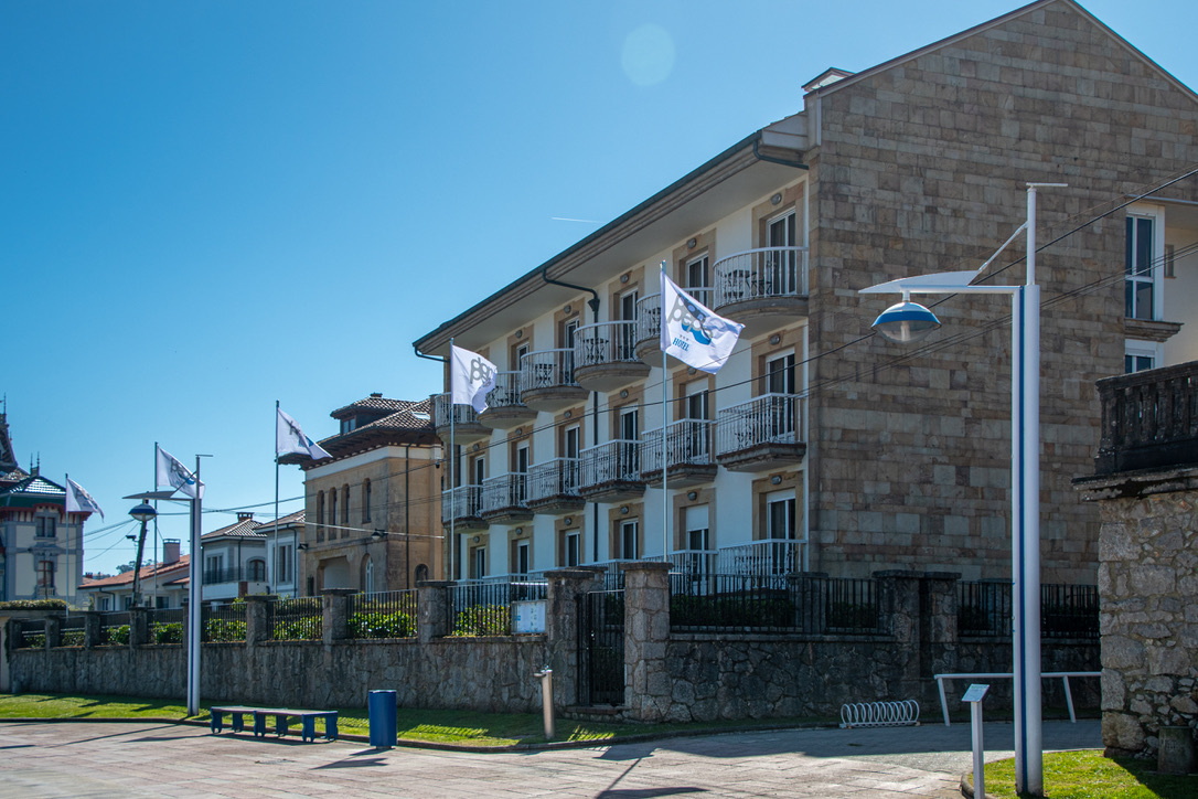 Silken Don Pepe, hotel accommodation in Ribadesella on the Camino del Norte