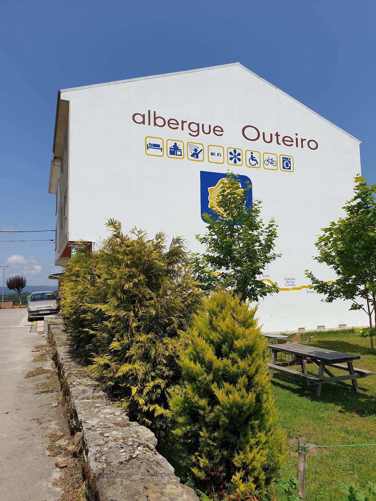 Albergue Outeiro photo 3, albergue accommodation in Palas de Rei on the Camino Frances