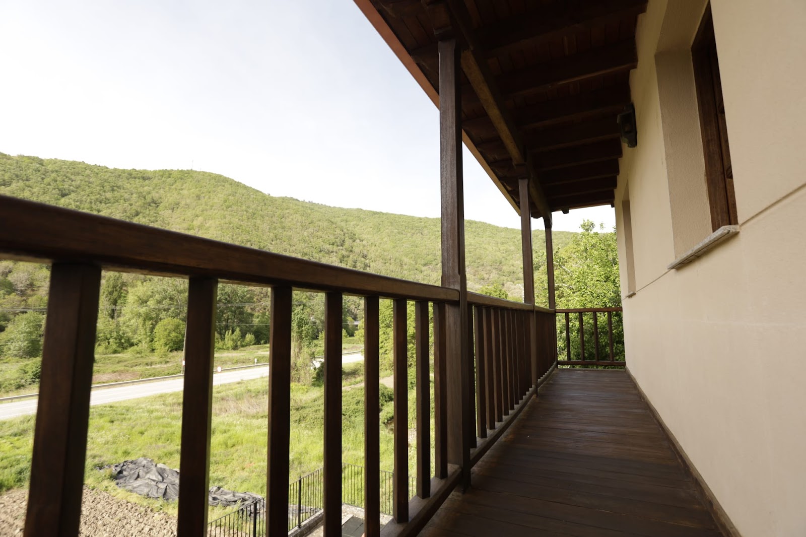 Albergue Municipal Trabadelo, albergue accommodation in Trabadelo on the Camino Frances