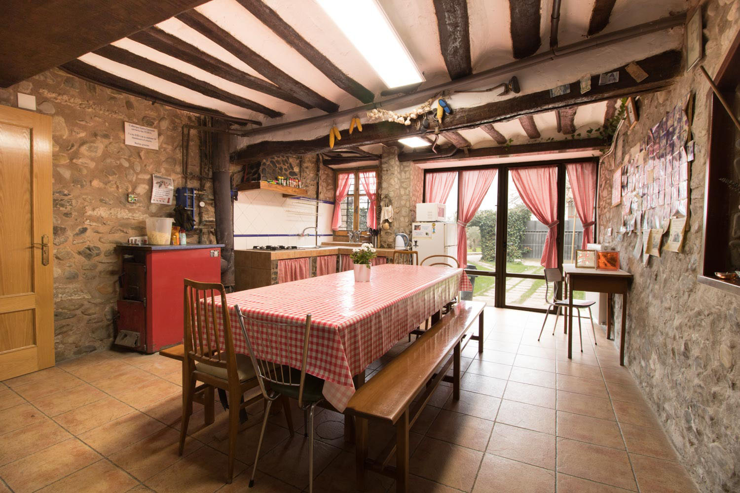 Albergue Cuatro Cantones | Belorado photo 5, albergue accommodation in Belorado on the Camino Frances
