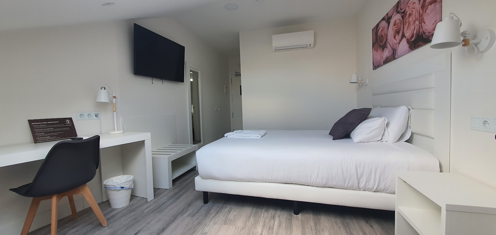 Hostal Comfort Suites photo 2, pension accommodation in Carrión de los Condes on the Camino Frances