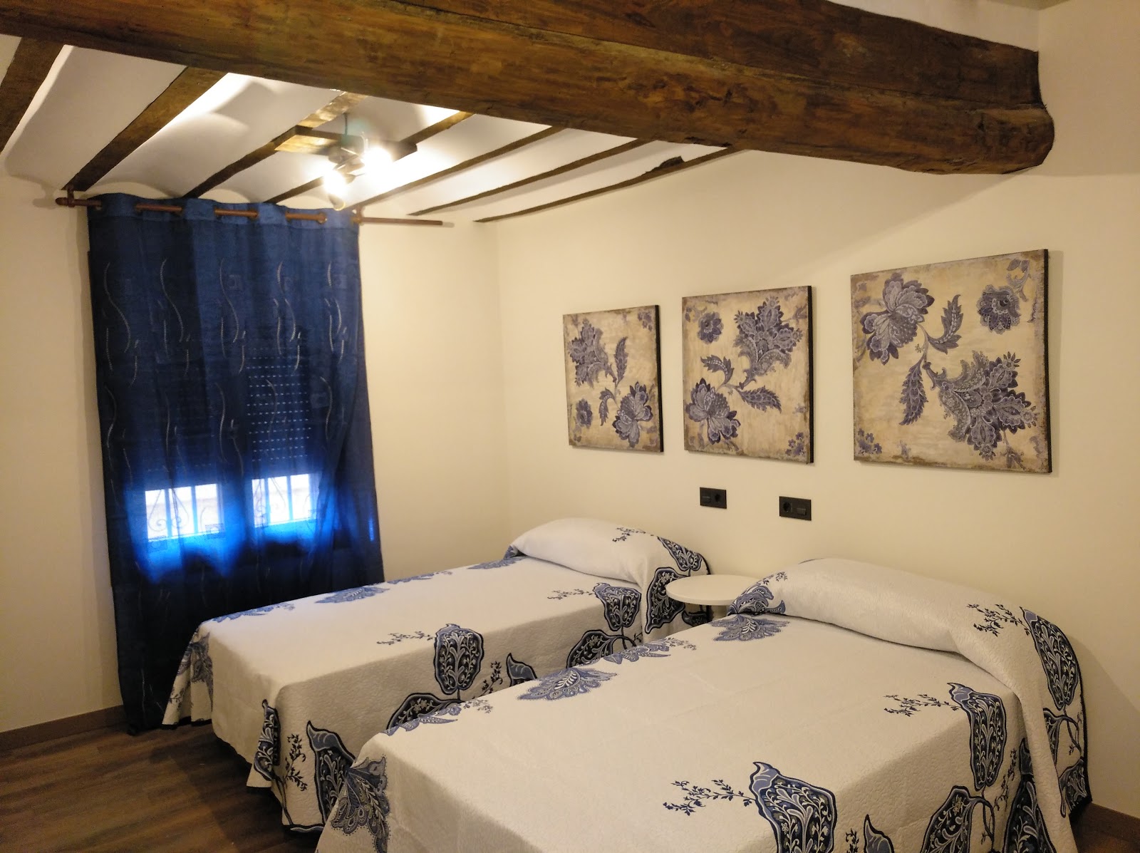 hotel restaurante "la huella del camino" photo 4, hotel accommodation in Belorado on the Camino Frances