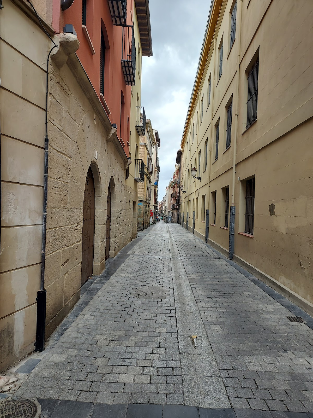 Pension La Redonda, pension accommodation in Logroño on the Camino Frances