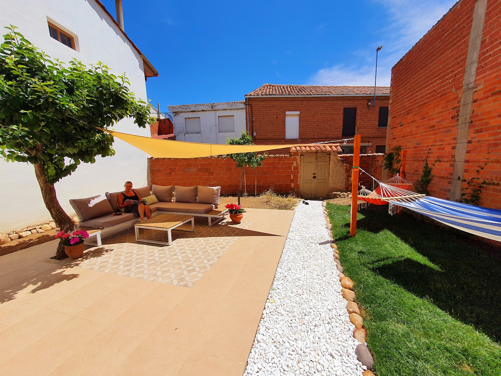 Albergue Villares de Orbigo photo 16, hostel accommodation in Villares de Orbigo on the Camino Frances