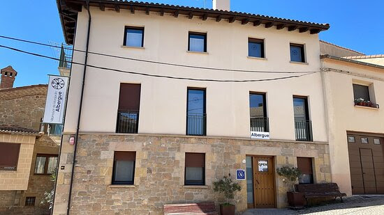 Albergue Villamayor de Monjardín, albergue accommodation in Villamayor de Monjardín on the Camino Frances
