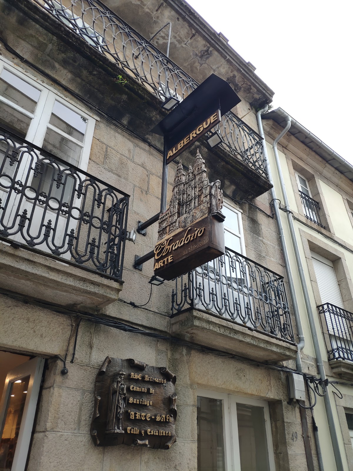 Obradoiro photo 7, albergue accommodation in Sarria on the Camino Frances
