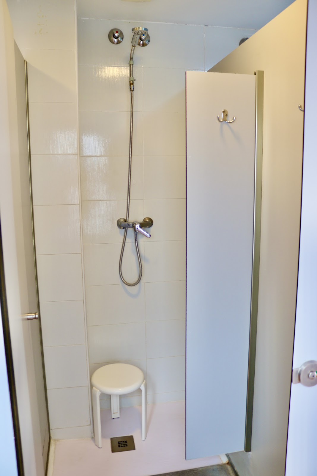 Albergue Puente photo 3, albergue accommodation in Puente La Reina / Gares on the Camino Frances