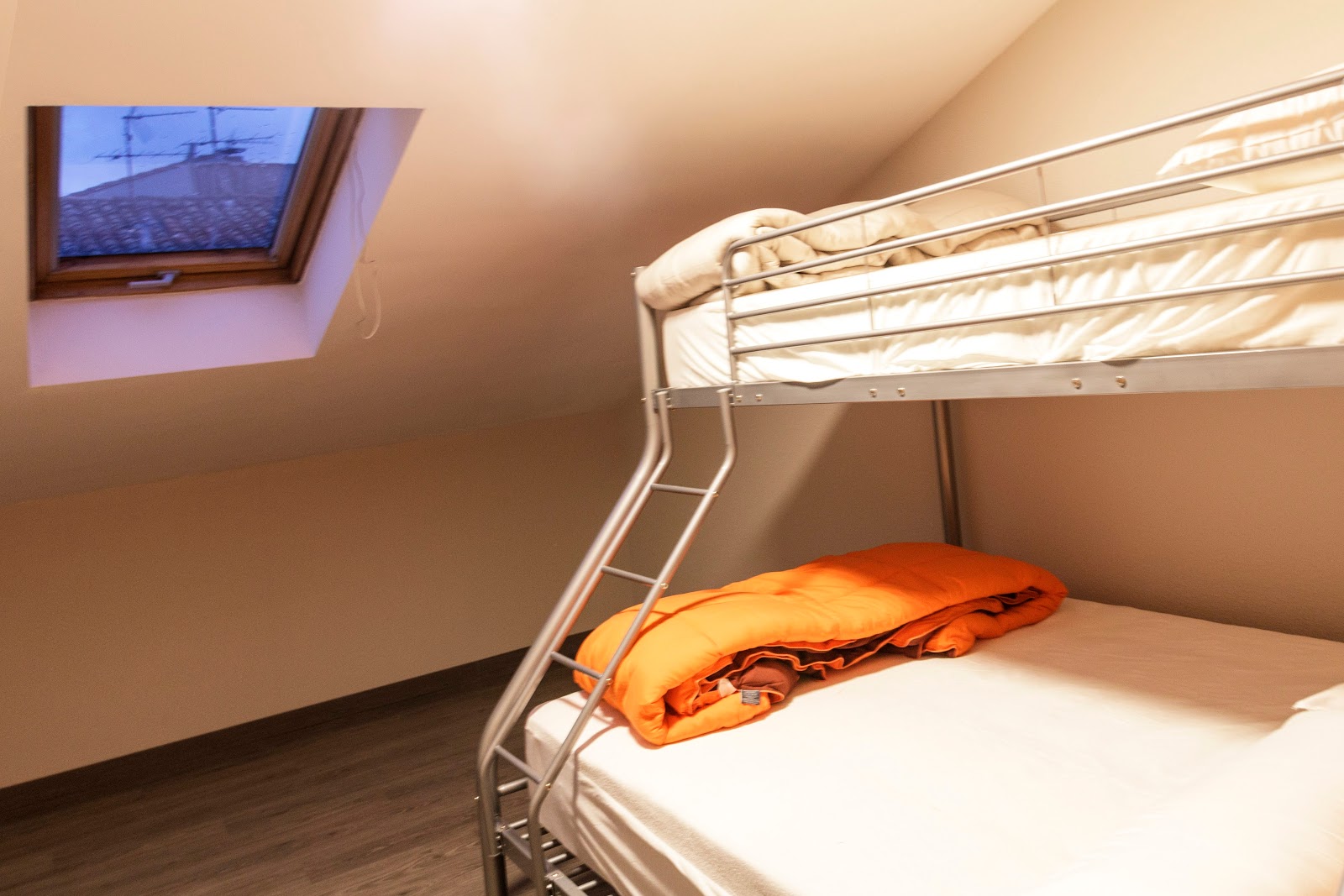 Hostel Catedral Burgos photo 6, albergue accommodation in Burgos on the Camino Frances