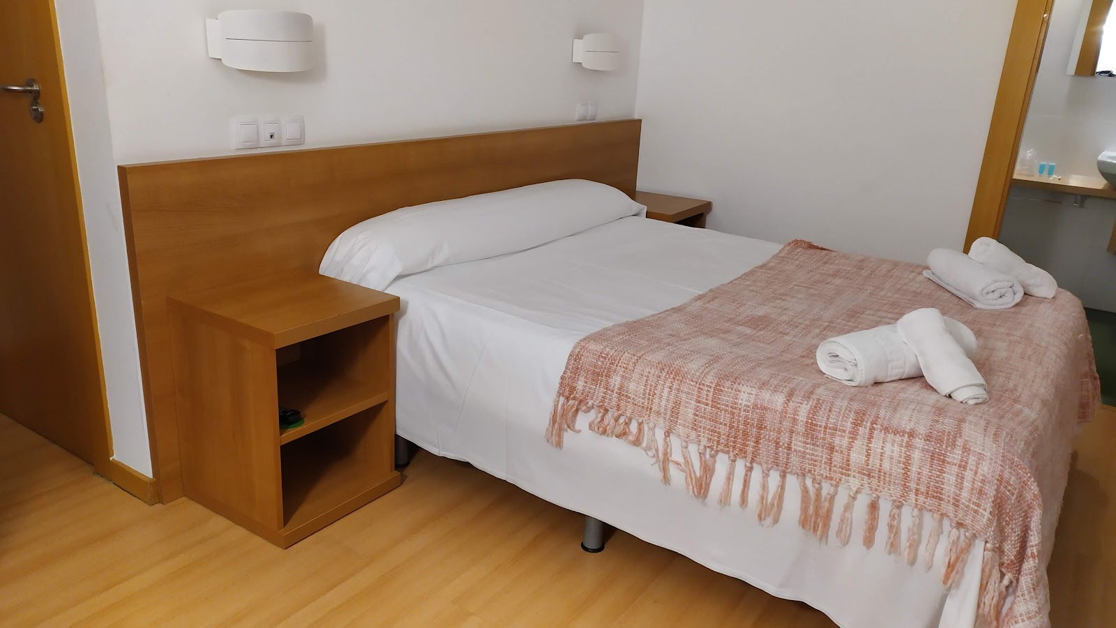 Hostal La Numantina photo 12, guesthouse accommodation in Logroño on the Camino Frances