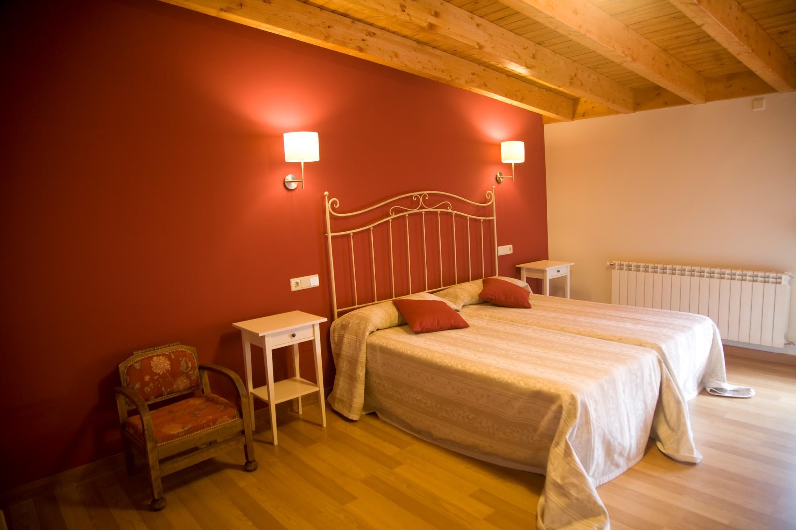 Albergue Santa Lucía photo 2, albergue accommodation in Villavante on the Camino Frances