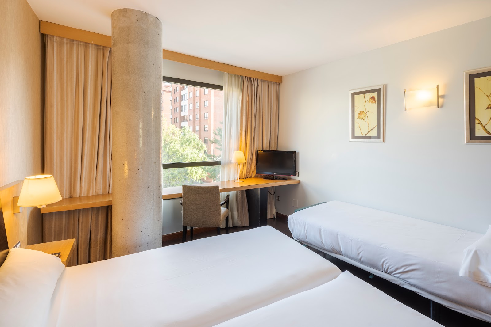Hotel Bulevar photo 5, hotel accommodation in Burgos on the Camino Frances