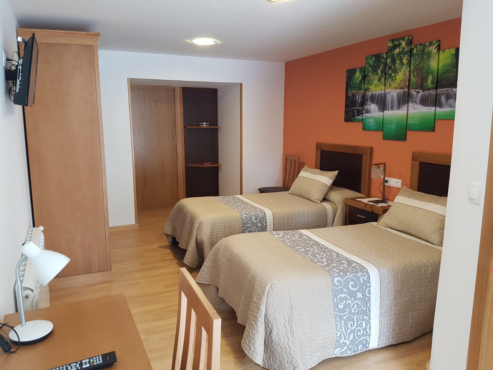 Habitaciones A casa de Pepe photo 6, pension accommodation in Triacastela on the Camino Frances