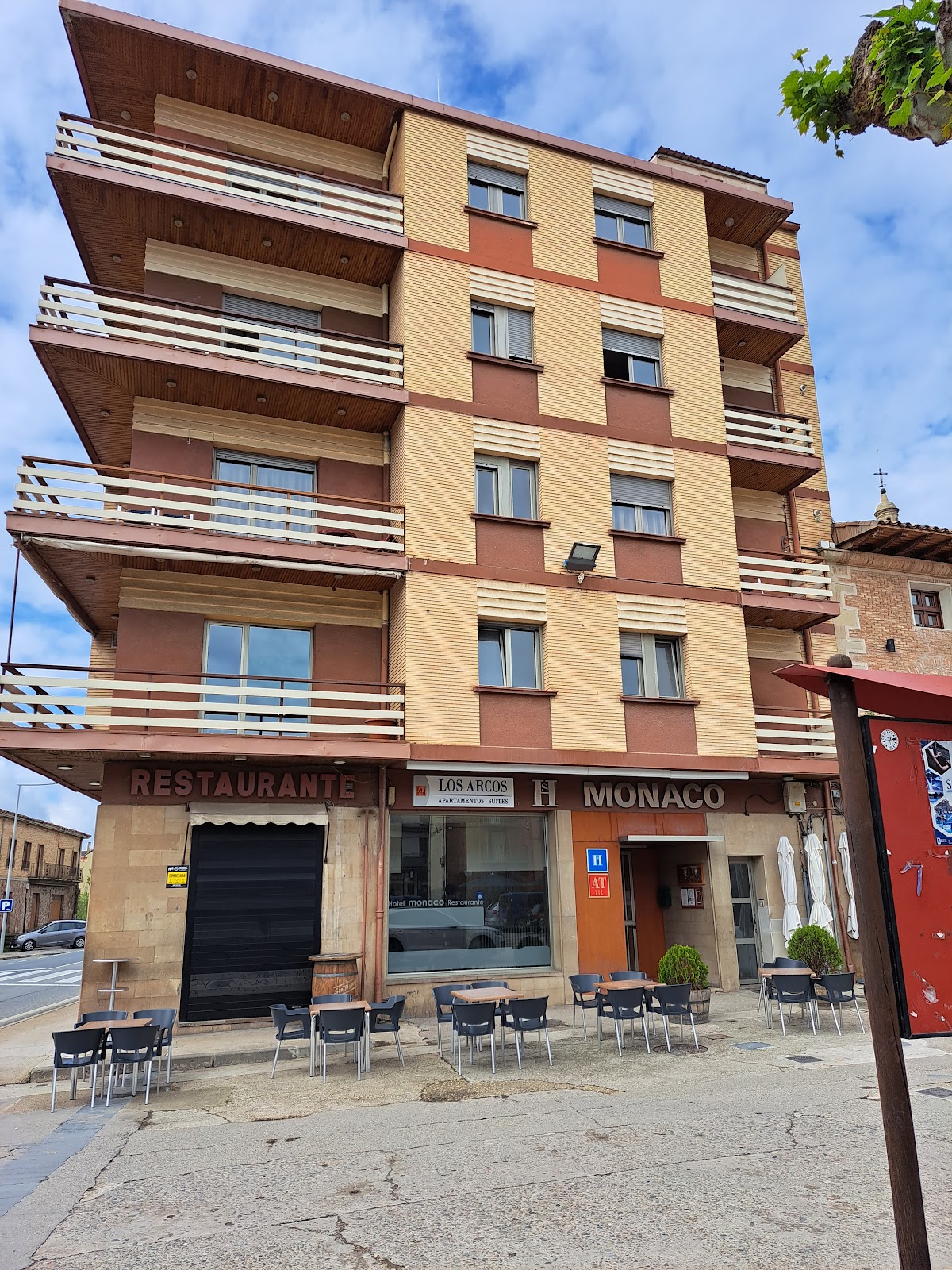Monaco photo 3, hotel accommodation in Los Arcos on the Camino Frances