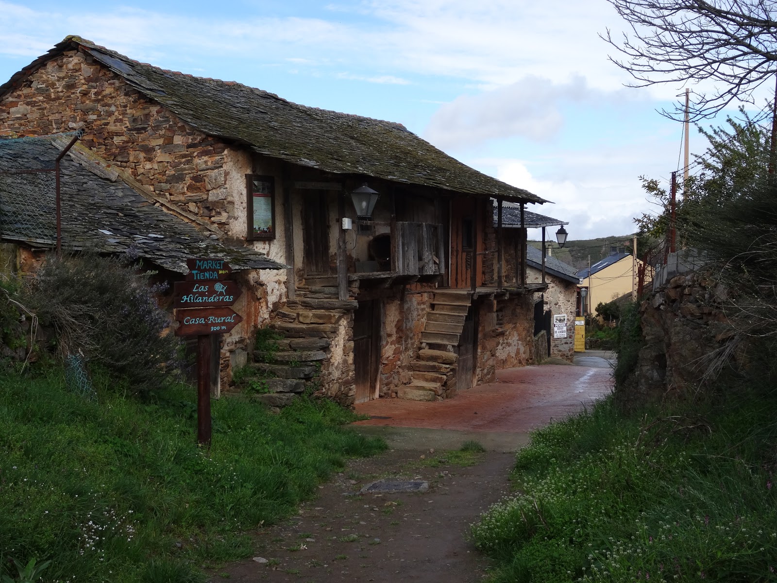 La casa de las hilanderas photo 2, pension accommodation in Riego de Ambrós on the Camino Frances