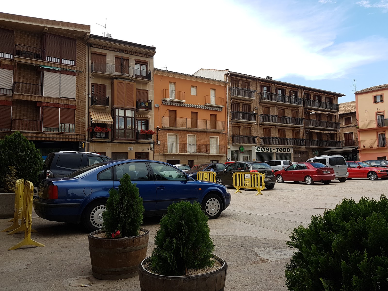 Monaco photo 7, hotel accommodation in Los Arcos on the Camino Frances