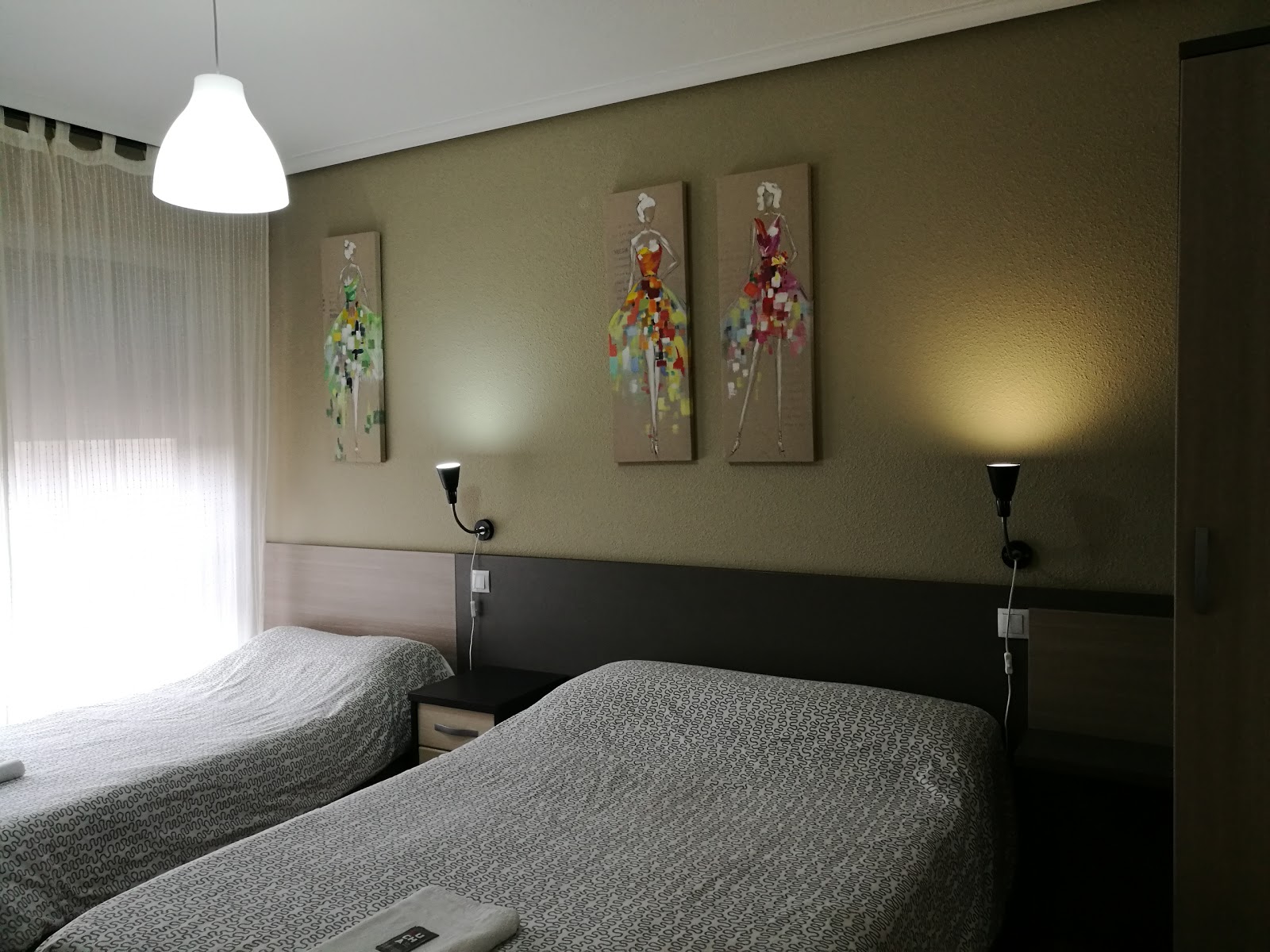 Pensión Santiago photo 6, pension accommodation in Burgos on the Camino Frances