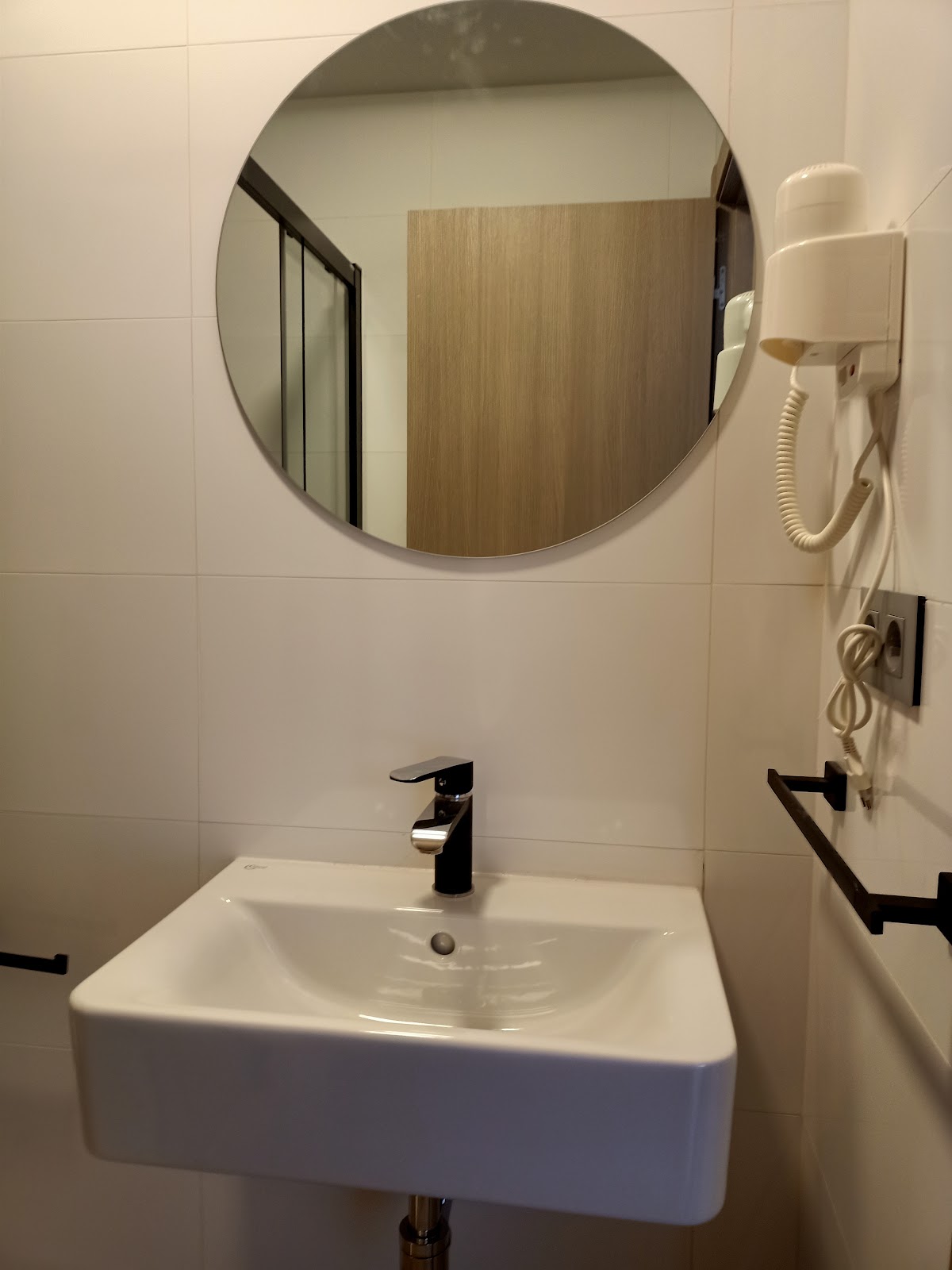 Albergue La Huella photo 9, albergue accommodation in San Martin del Camino on the Camino Frances