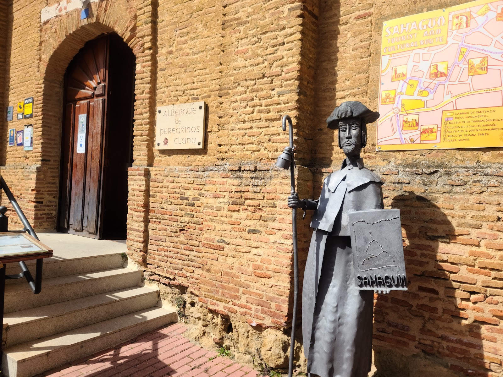 Hostal Alfonso VI, pension accommodation in Sahagún on the Camino Frances