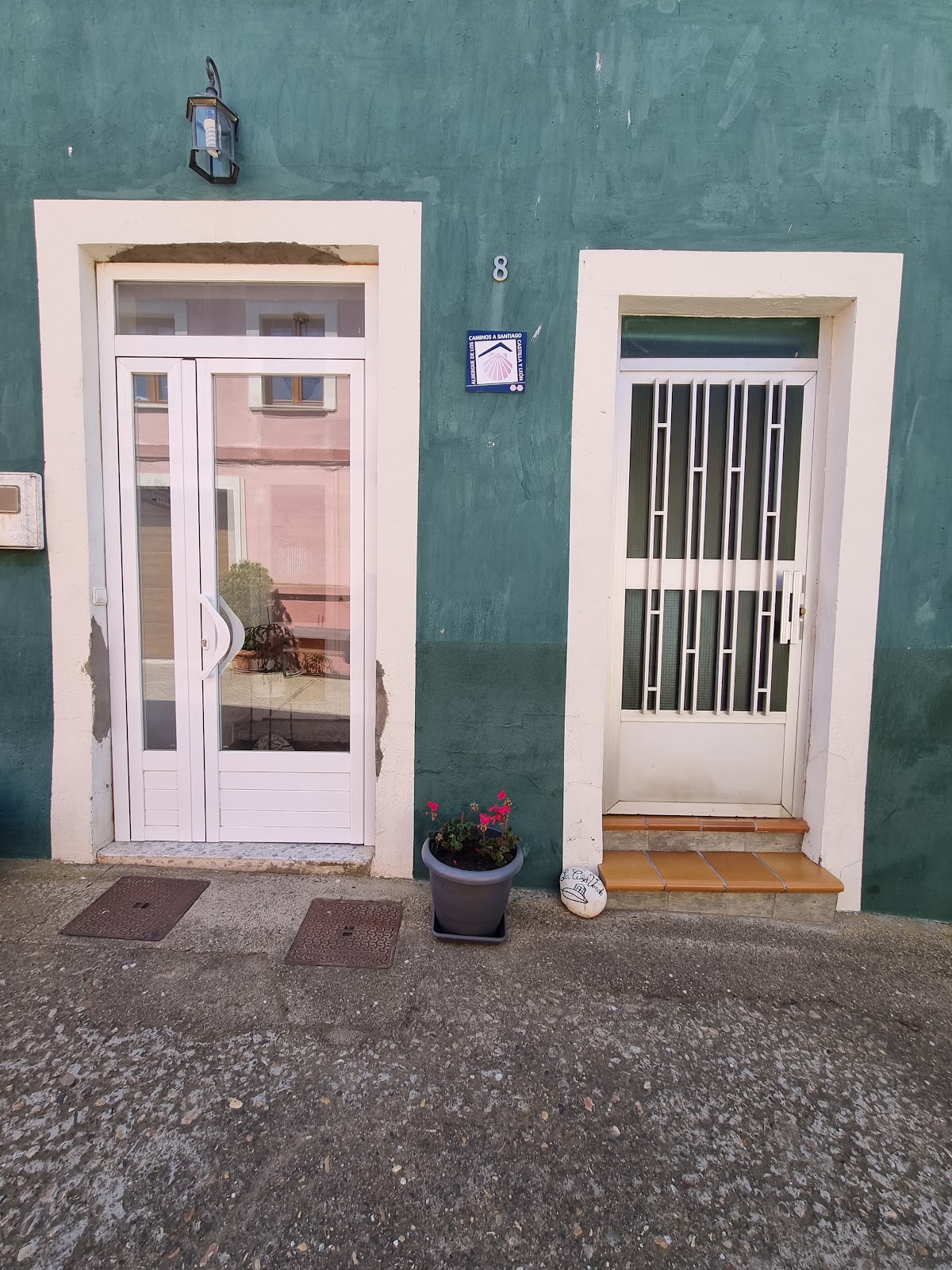 Albergue Peregrinos La Casa Verde photo 3, albergue accommodation in San Martin del Camino on the Camino Frances
