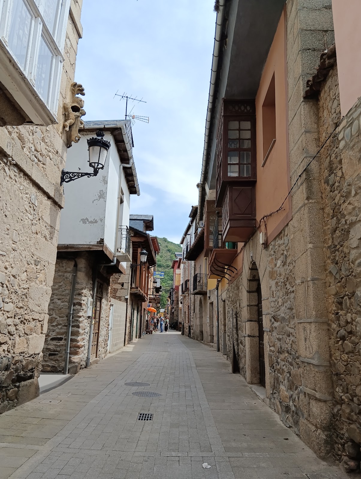 Albergue Compostela photo 4, albergue accommodation in Molinaseca on the Camino Frances
