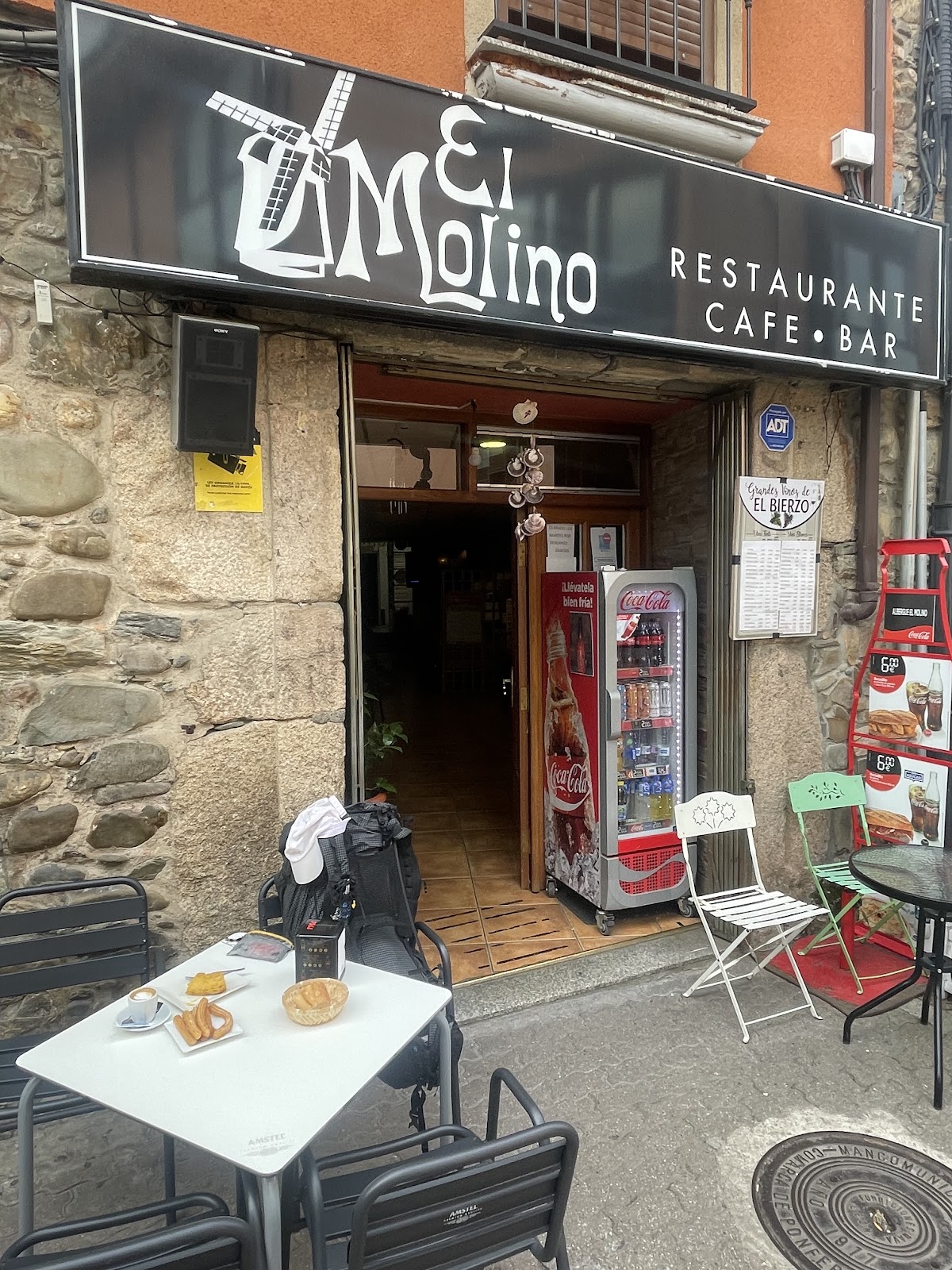 Alojamiento y Albergue EL MOLINO Restaurante photo 6, albergue accommodation in Cacabelos on the Camino Frances