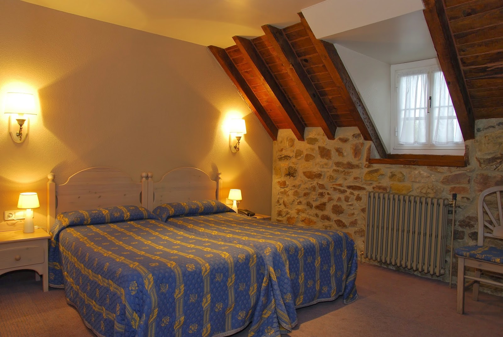 Hotel Loizu photo 4, hotel accommodation in Auritz / Burguete on the Camino Frances