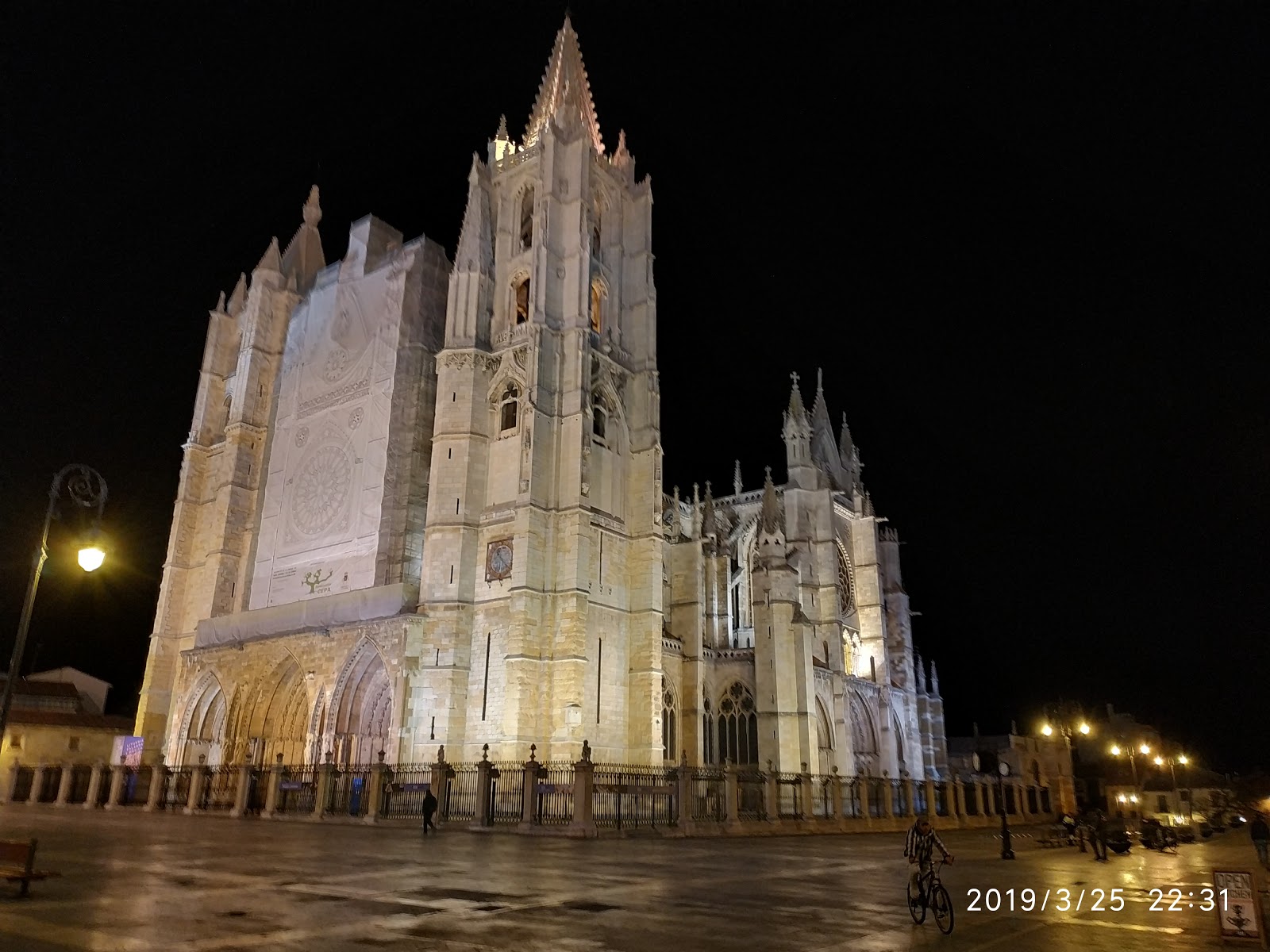 Globetrotter Urban Hostel, albergue accommodation in León on the Camino Frances