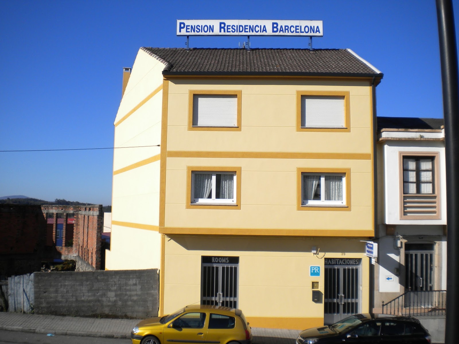 PENSIÓN RESIDENCIA BARCELONA, pension accommodation in Palas de Rei on the Camino Frances