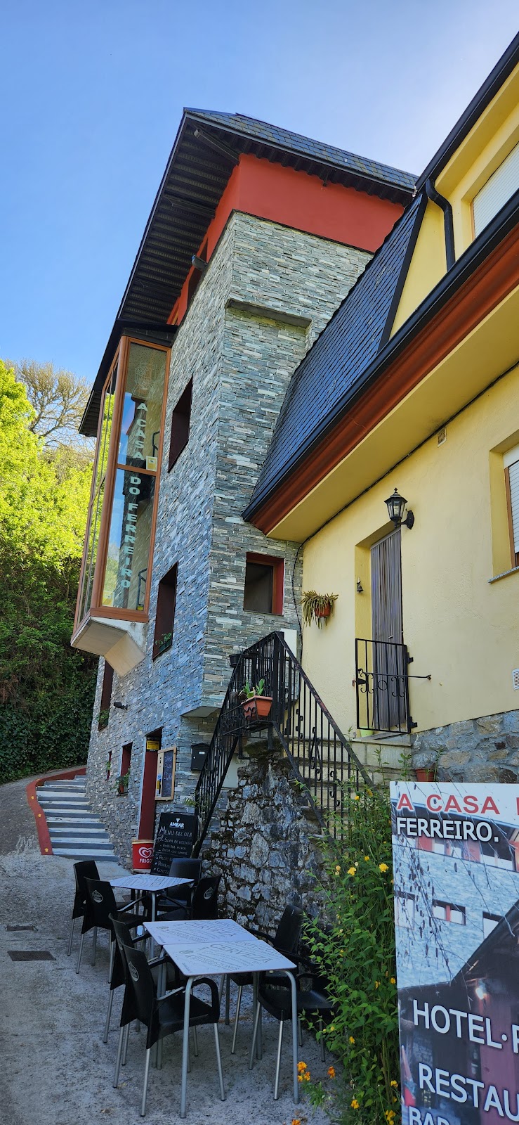 Casa Do Ferreiro - La Fragua, pension accommodation in Las Herrerías on the Camino Frances