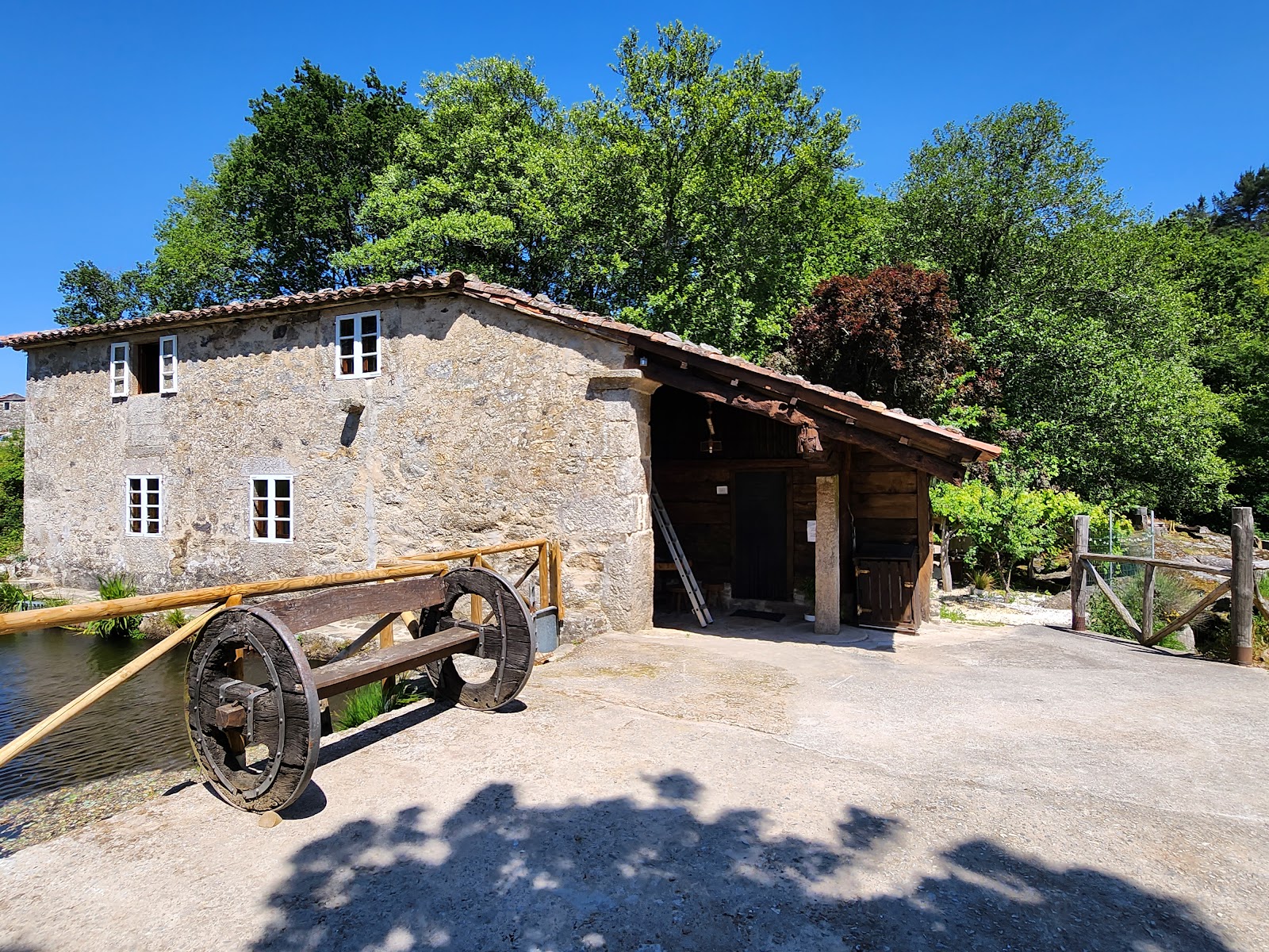 Albergue Casa Domingo photo 9, albergue accommodation in Pontecampaña on the Camino Frances