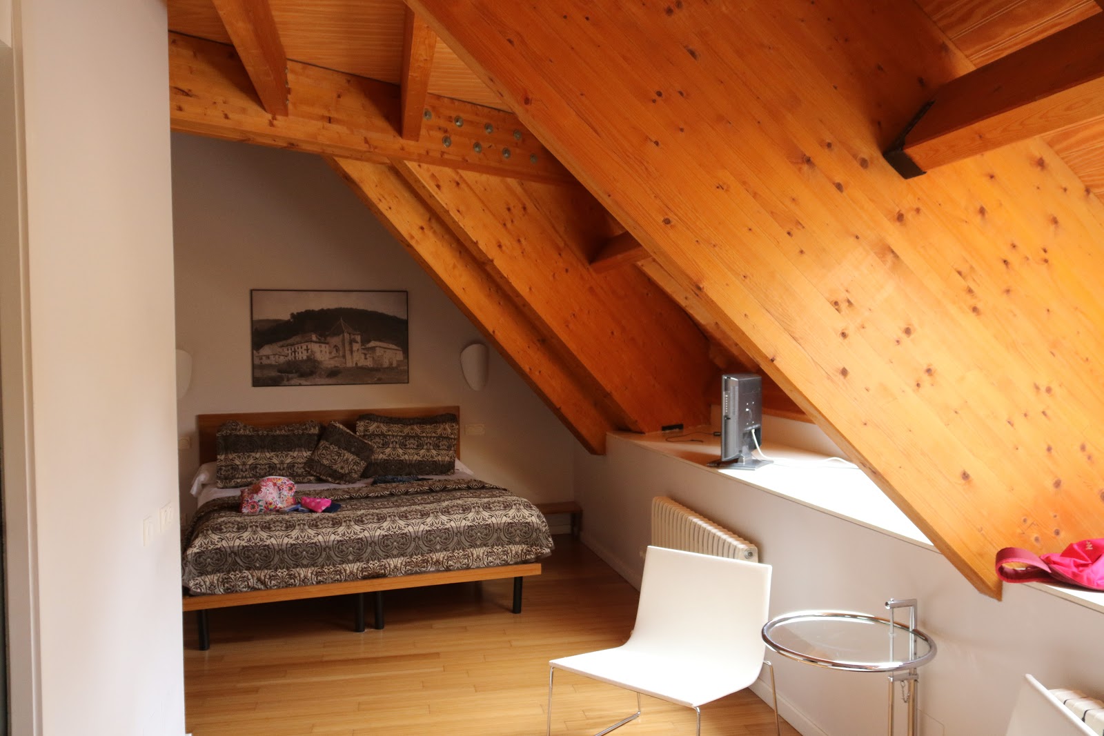 Hotel Roncesvalles photo 9, hotel accommodation in Roncesvalles on the Camino Frances